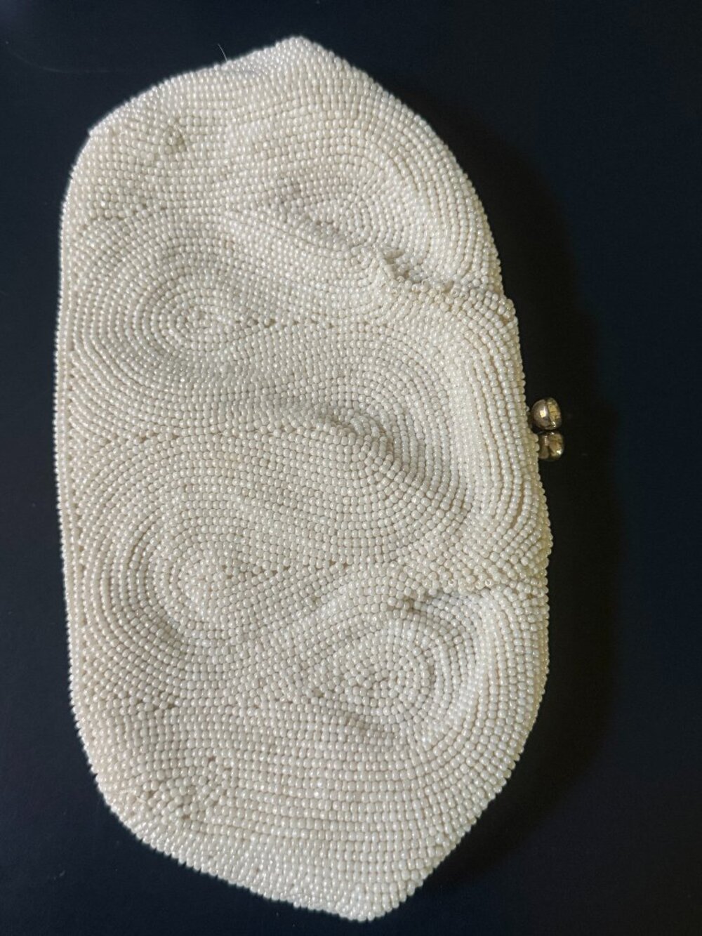 Vintage Beautifully Cream-Colored Beaded Clutch